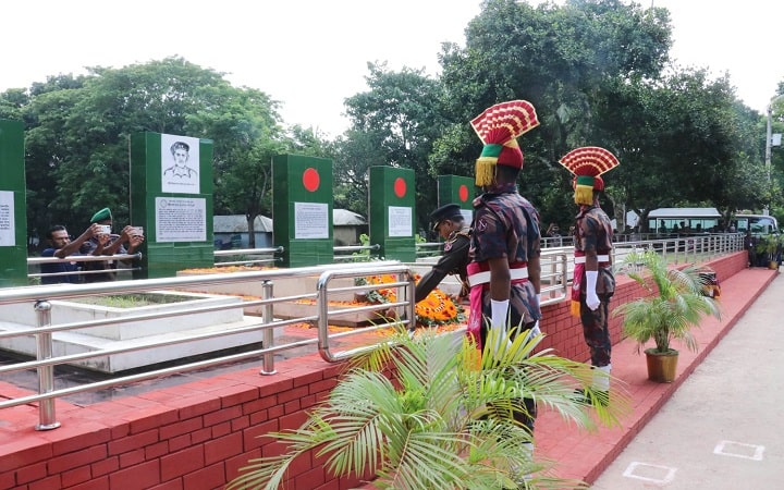 যশোরে যথাযোগ্য মর্যাদায় বীরশ্রেষ্ঠ নূর মোহাম্মদ শেখের ৫৪তম শাহাদতবার্ষিকী পালন